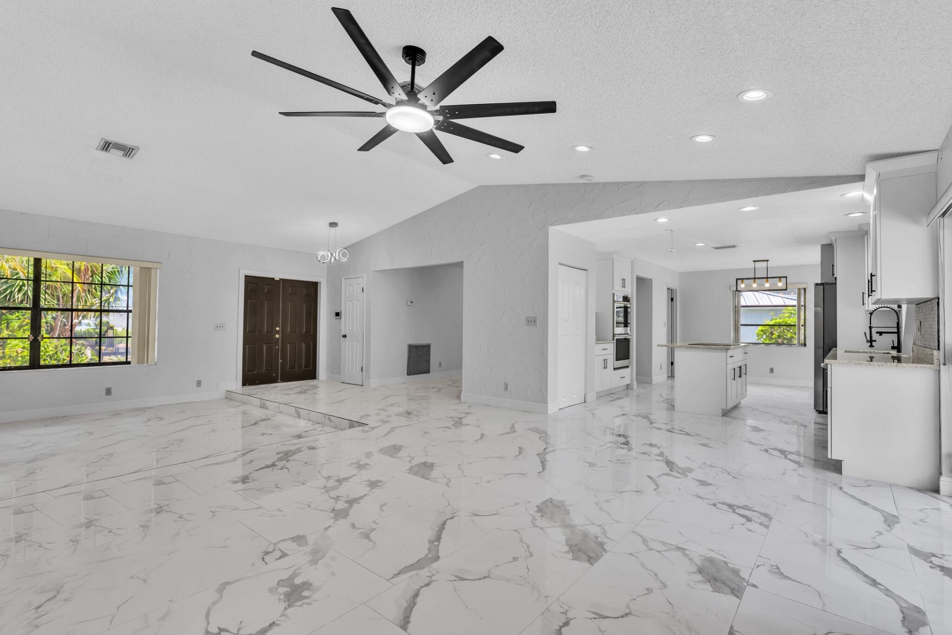 8866 NW 2nd Place, Coral Springs, FL 33071 Photo