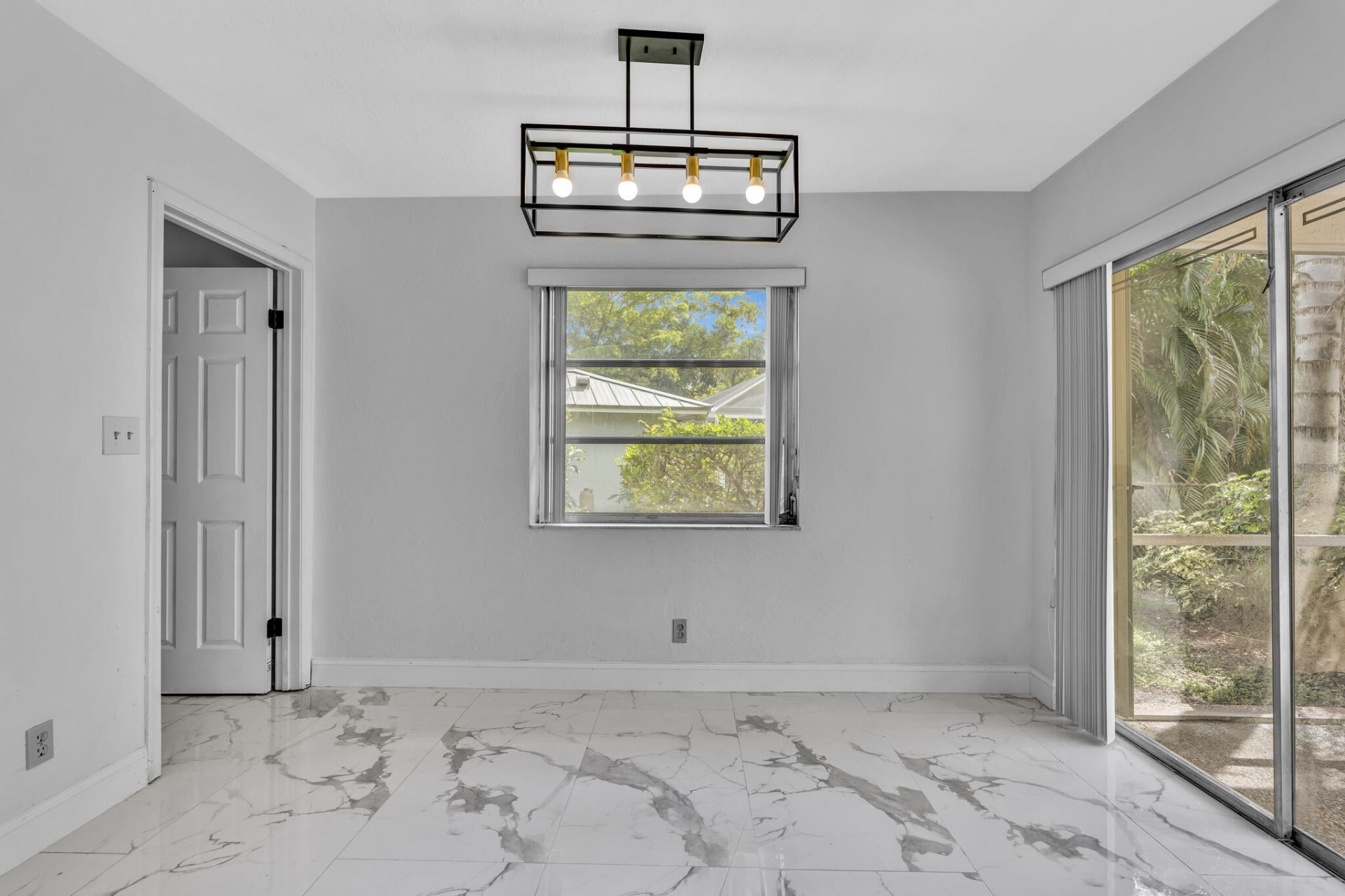 8866 NW 2nd Place, Coral Springs, FL 33071 Photo