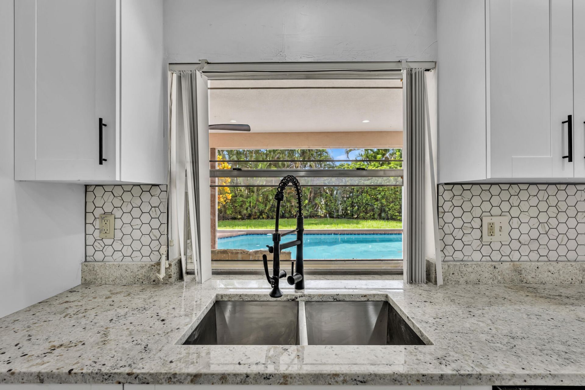 8866 NW 2nd Place, Coral Springs, FL 33071 Photo