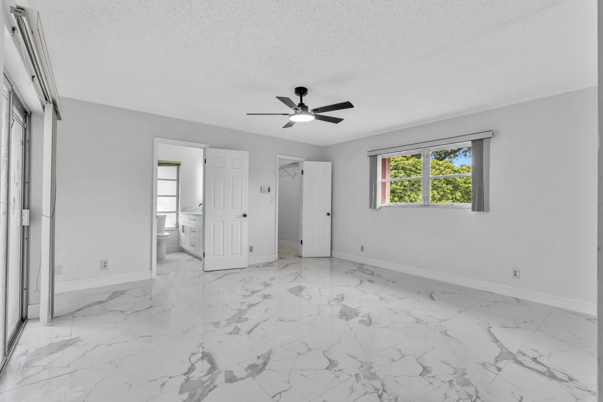 8866 NW 2nd Place, Coral Springs, FL 33071 Photo