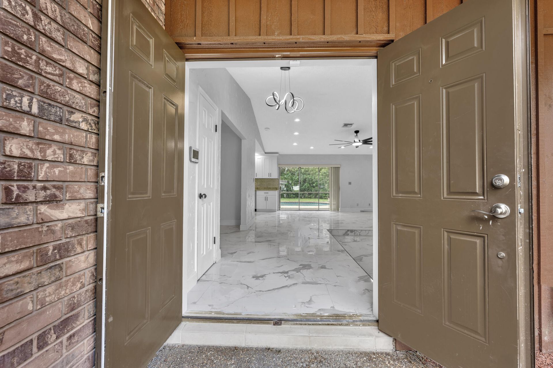 8866 NW 2nd Place, Coral Springs, FL 33071 Photo