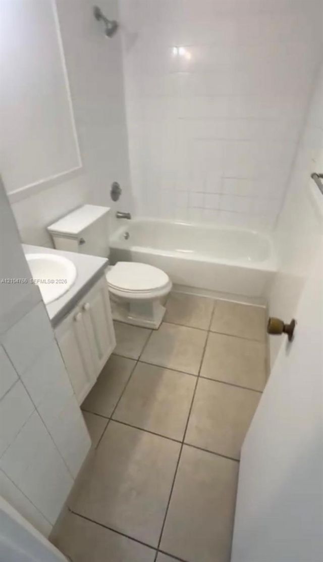 4431 Treehouse Ln , Unit H28, Tamarac, FL 33319 Photo