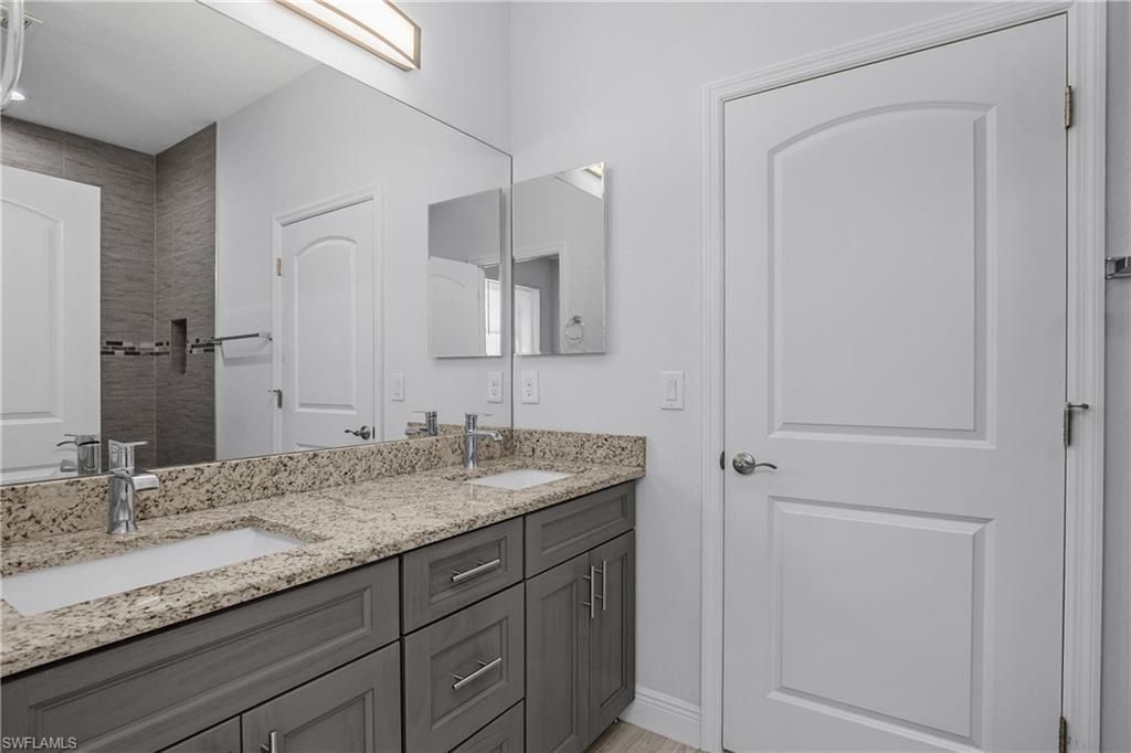 4575 Catalina Ln, Bonita Springs, FL 34134 Photo