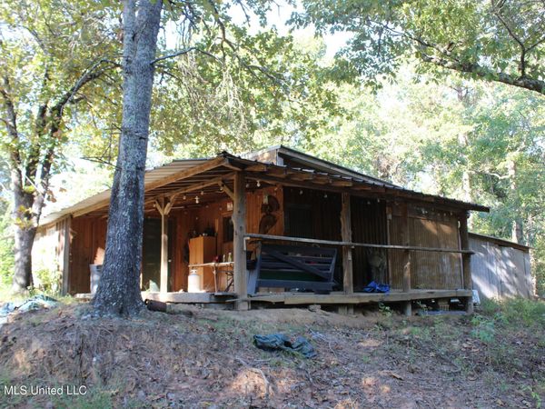 1000 Colston Road, Holly Springs, MS 38635