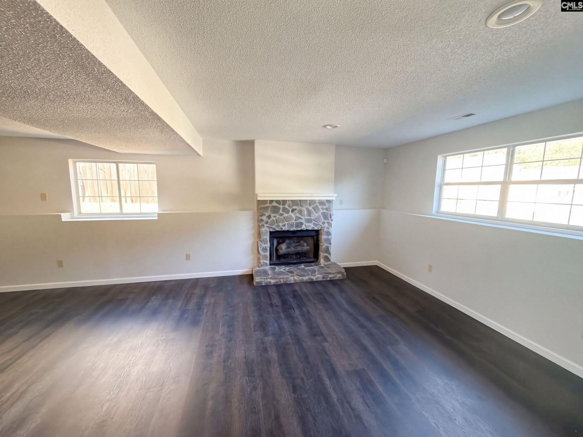 171 Cherry Grove Drive  Photo 32
