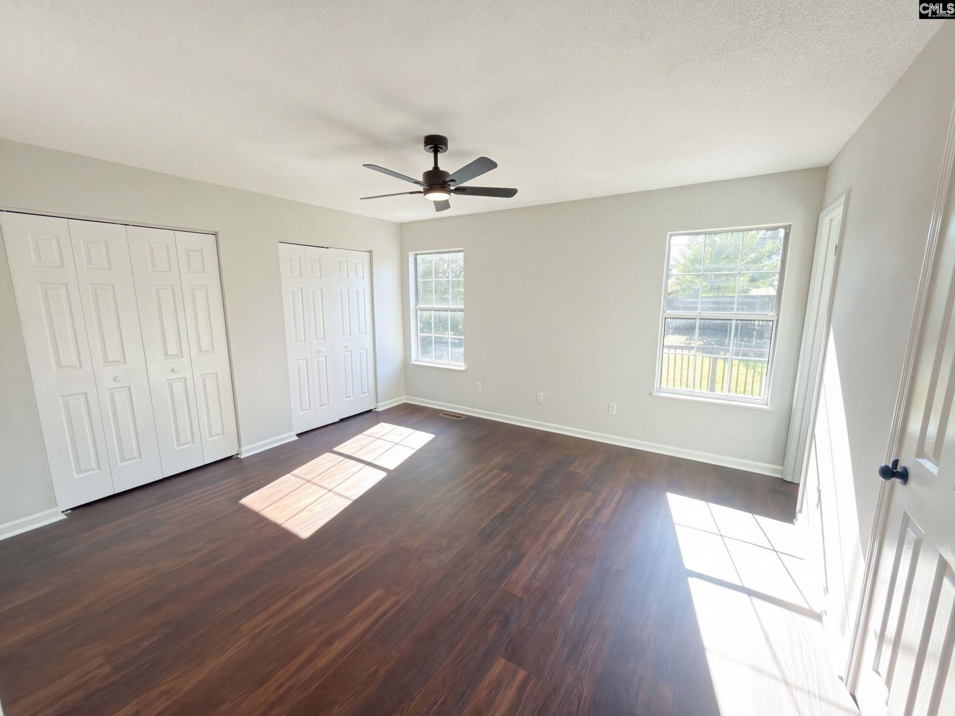 171 Cherry Grove Drive  Photo 4