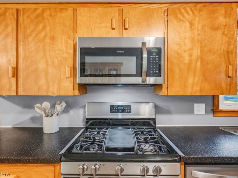 101 Starkey Drive, Newcomerstown, OH 43832 Photo 13