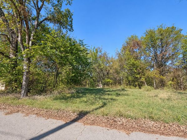 000 E Cedar Avenue , Wilburton, OK 74578