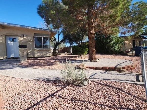 904 Elko Way, Las Vegas, NV 89108