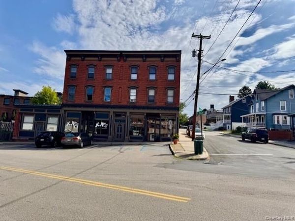 20 E main Street , Unit 6, Beacon, NY 12508