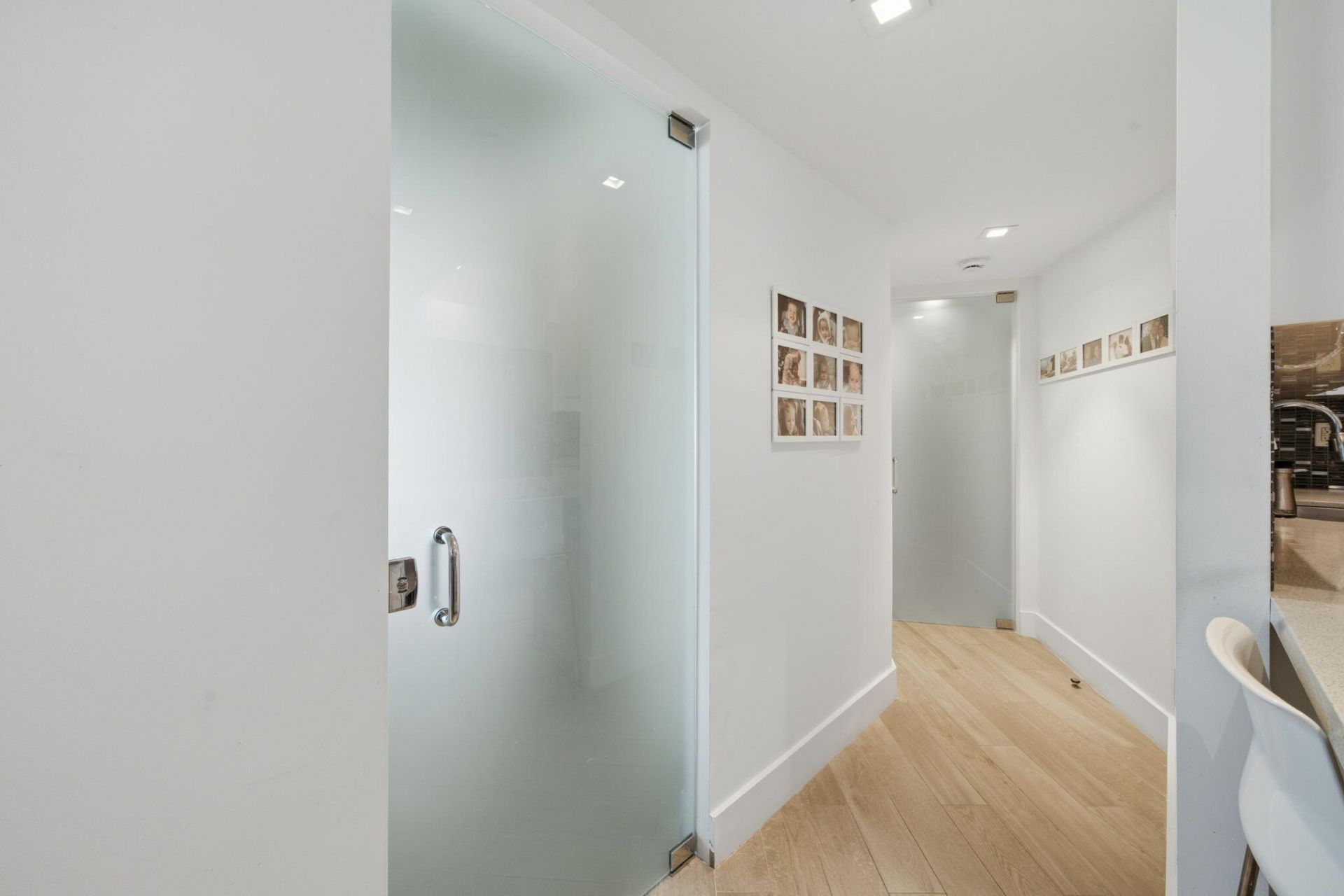 3180 S Ocean Drive, Unit 304, Hallandale Beach, FL 33009 Photo