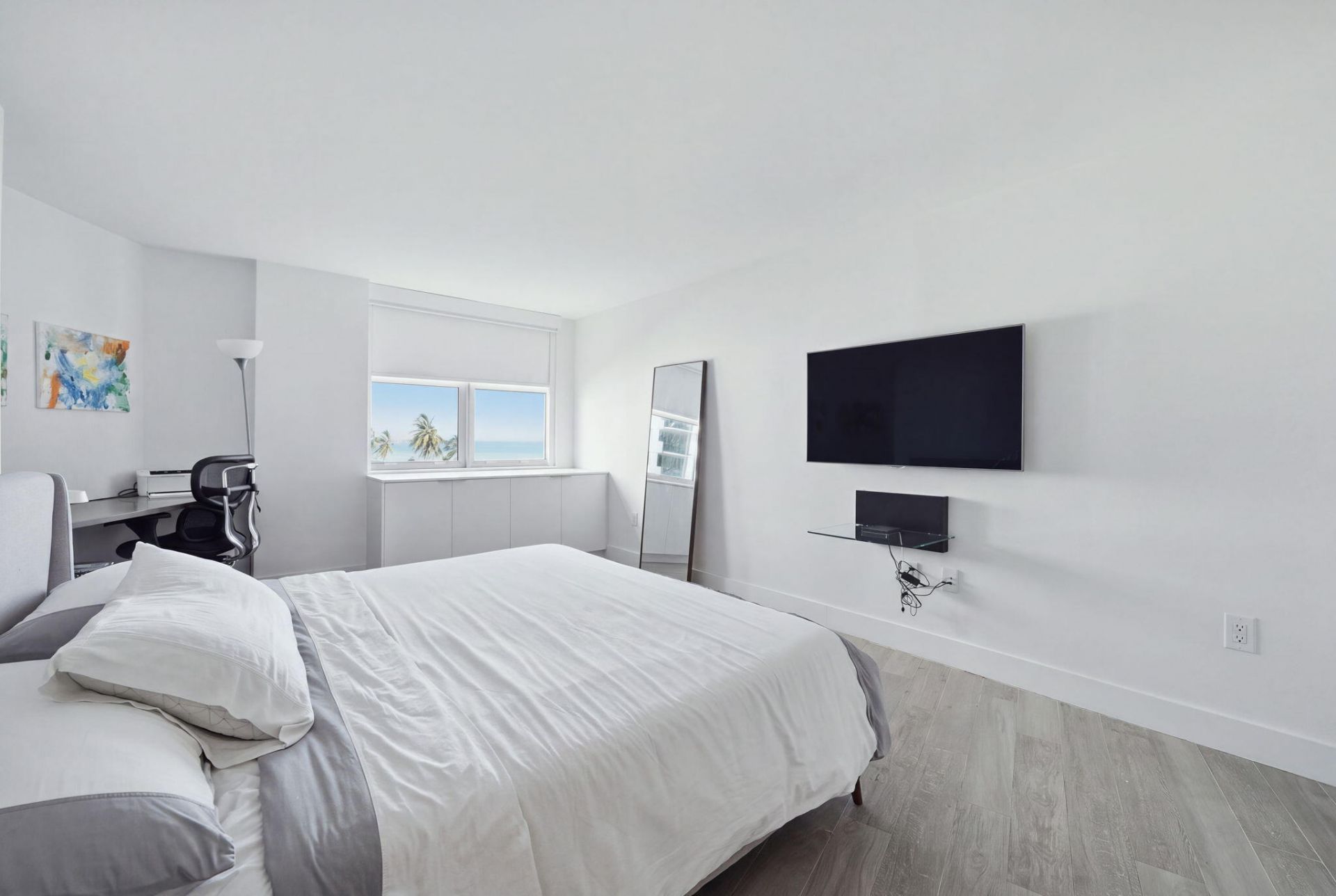 3180 S Ocean Drive, Unit 304, Hallandale Beach, FL 33009 Photo