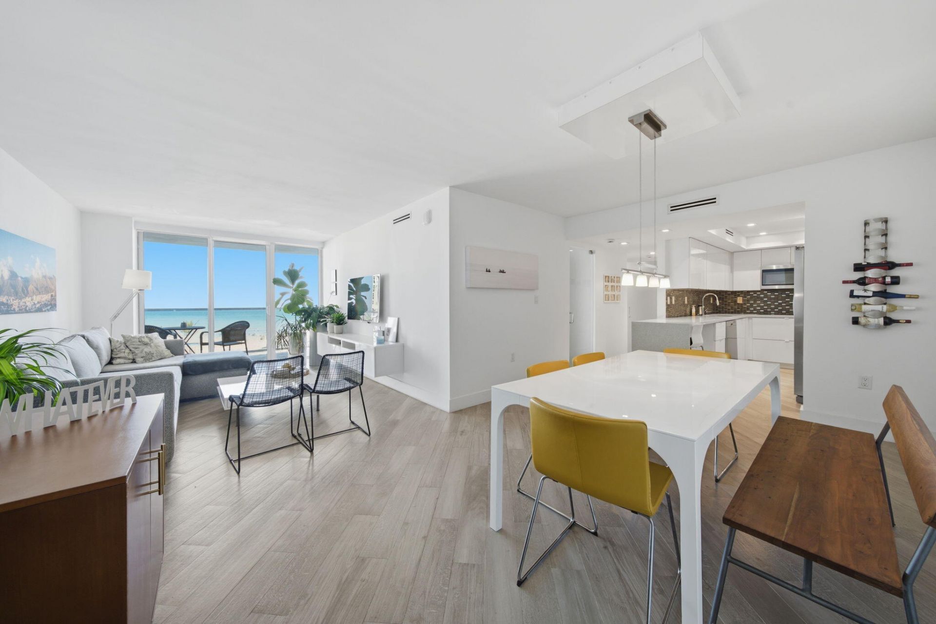 3180 S Ocean Drive, Unit 304, Hallandale Beach, FL 33009 Photo