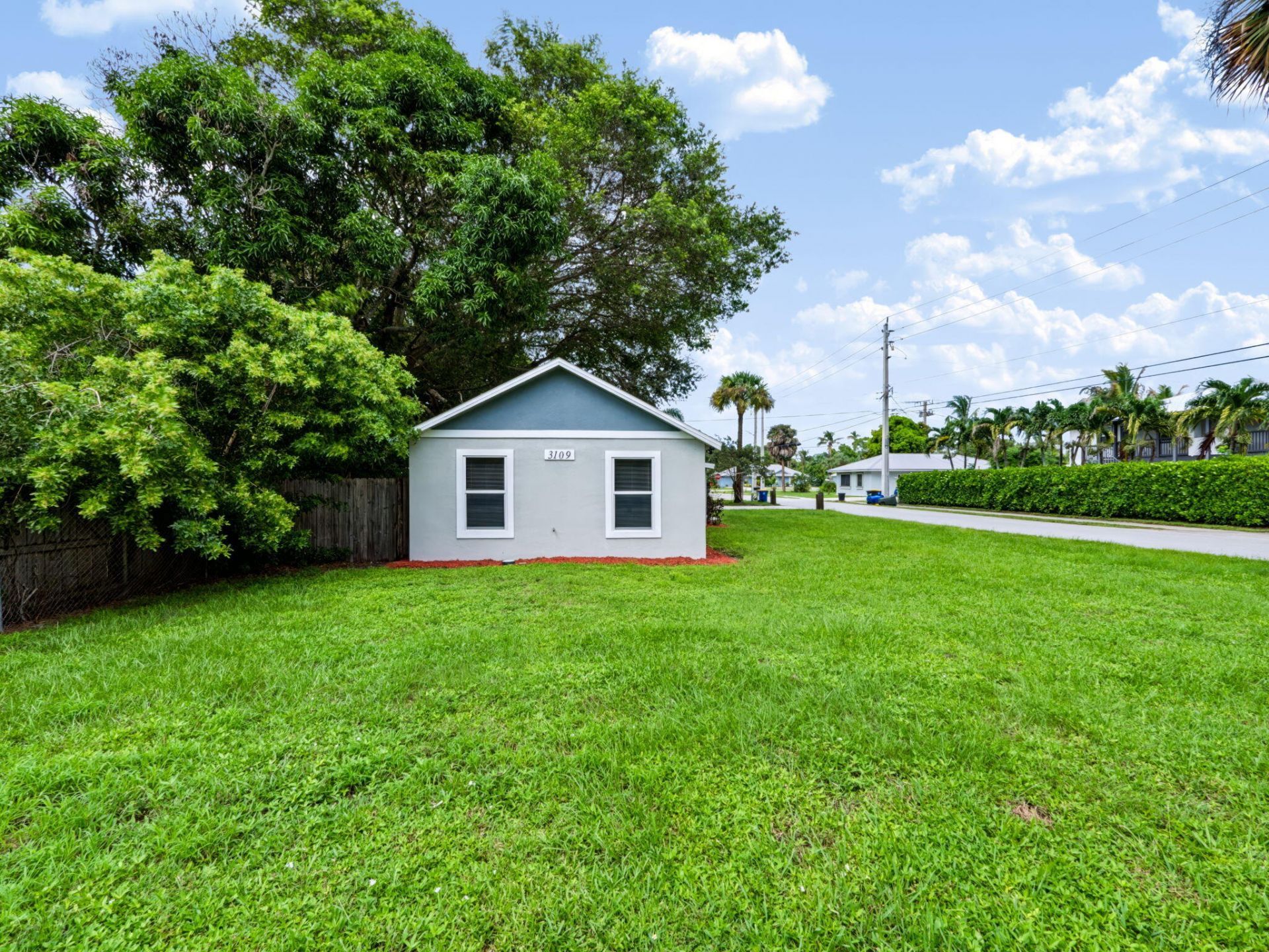 3109 SE Amherst Street, Stuart, FL 34997 Photo