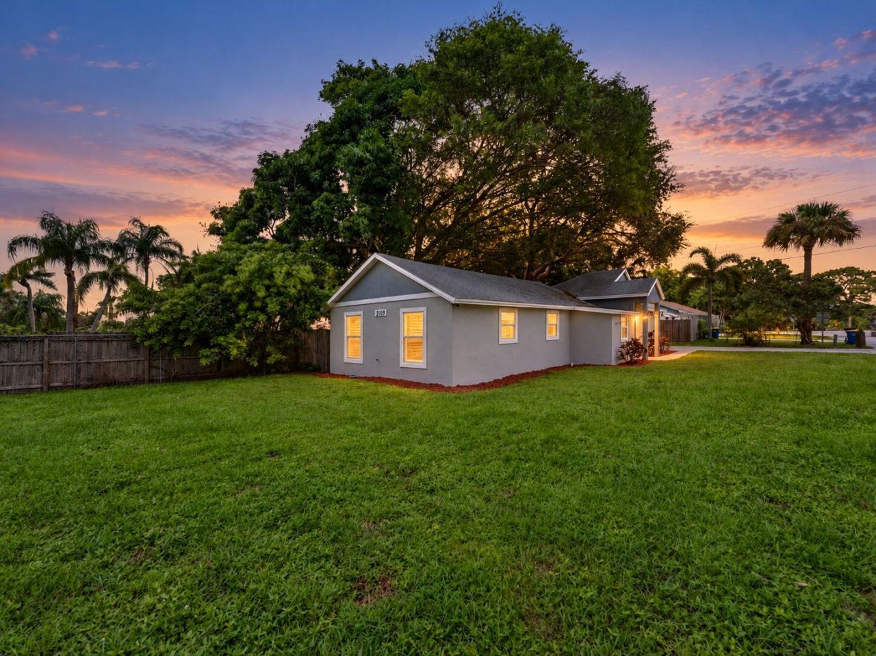 3109 SE Amherst Street, Stuart, FL 34997 Photo