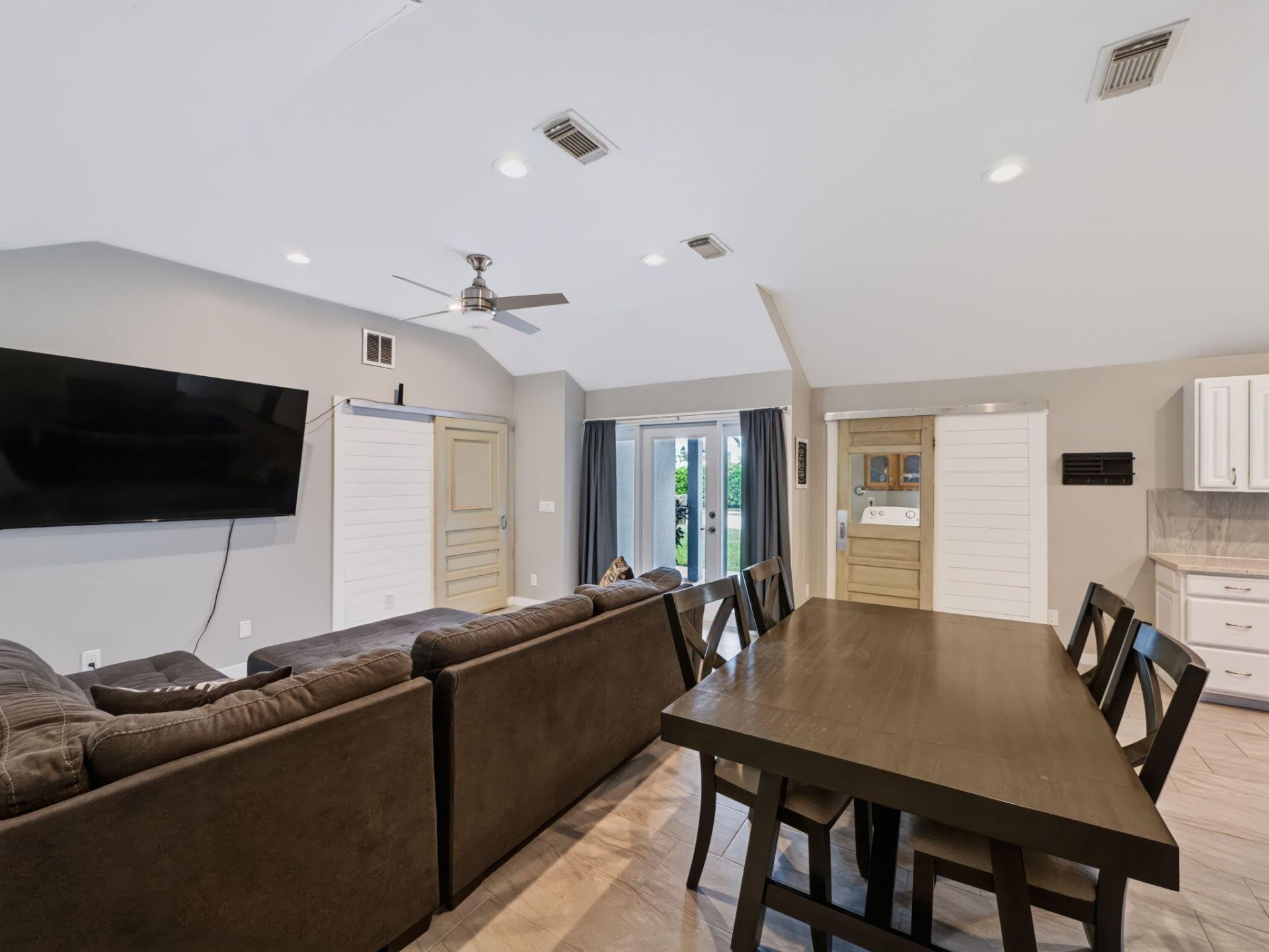 3109 SE Amherst Street, Stuart, FL 34997 Photo