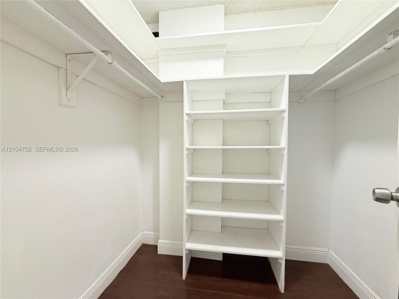 1465 NE 123rd St , Unit 205, North Miami, FL 33161 Photo