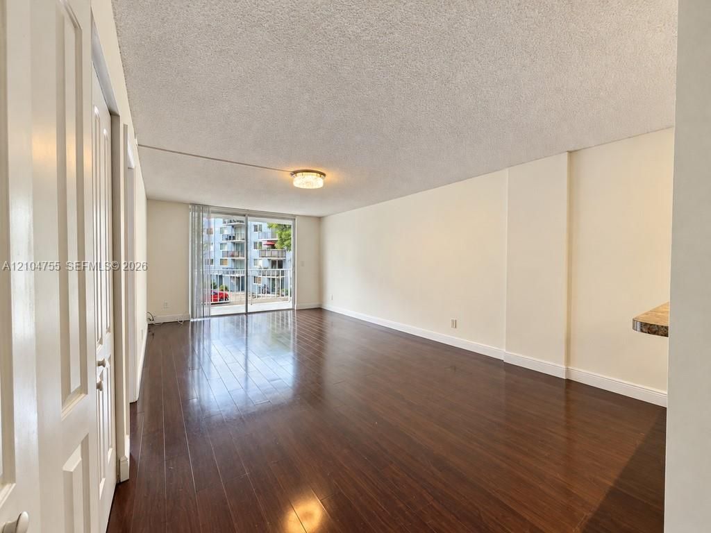 1465 NE 123rd St , Unit 205, North Miami, FL 33161 Photo