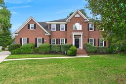 136 Levin Court photo 4
