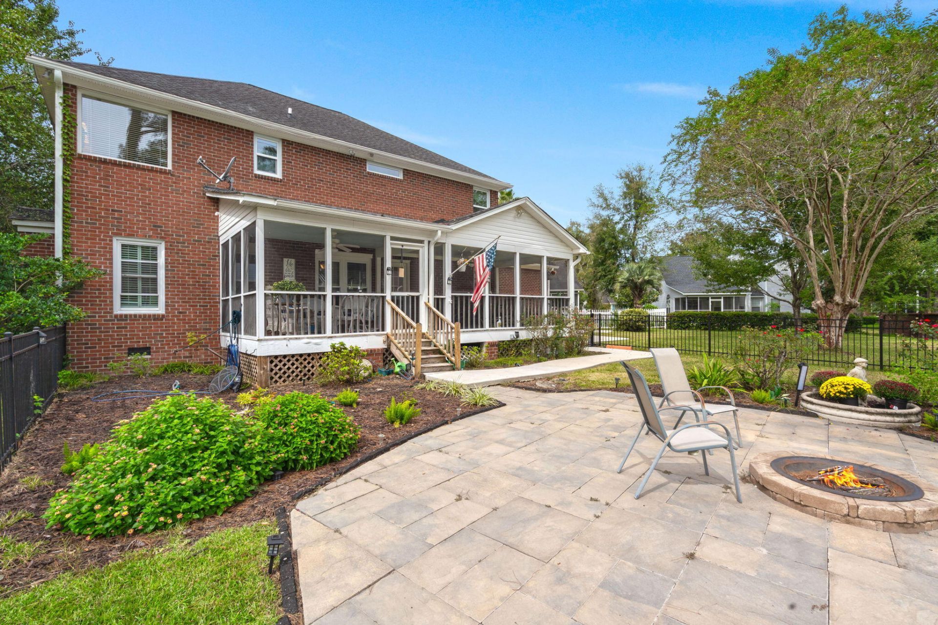 136 Levin Court Photo 39