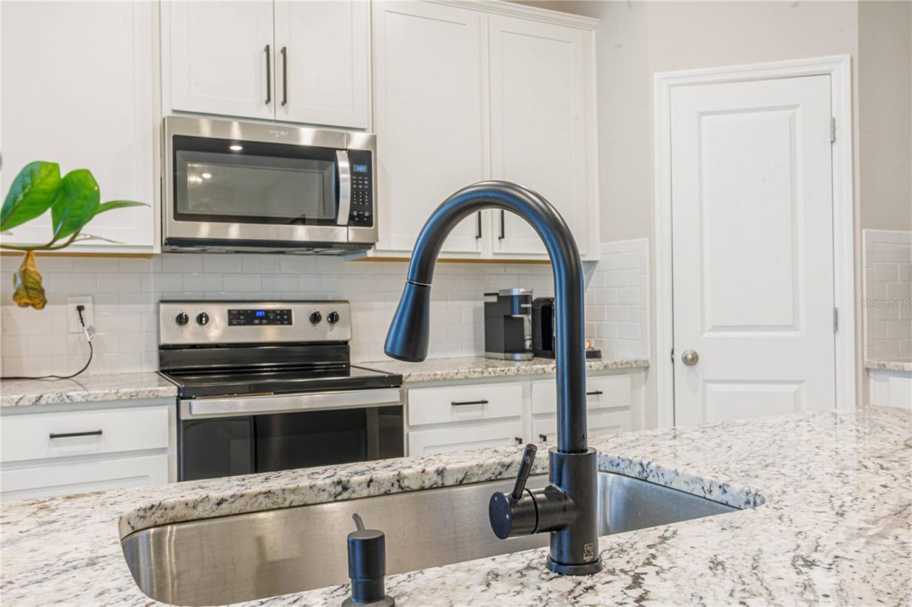 5246 Grove Mill Loop, Bradenton, FL 34211 Photo