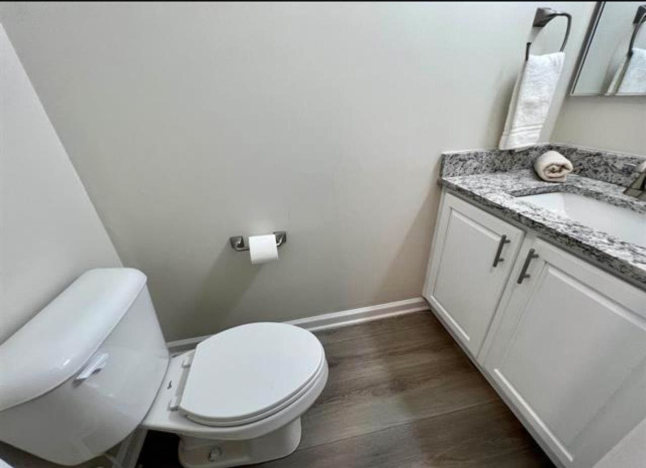 4355 Rivergate Ln.  Photo 10