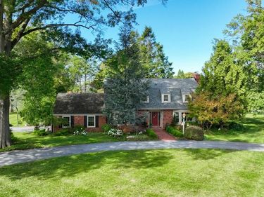 1405 COUNTRY CLUB DRIVE, LANCASTER, PA 17601