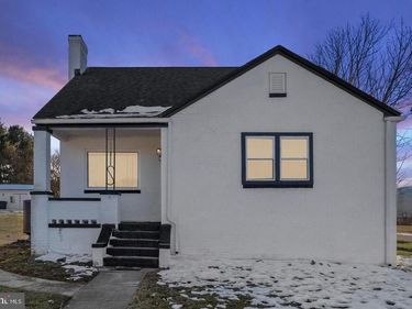 701 S 2ND STREET , SHENANDOAH, VA 22849