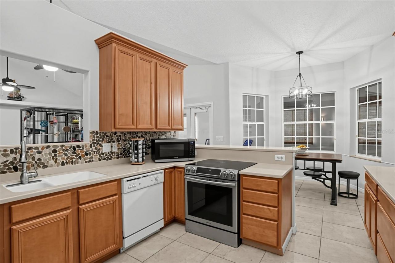 585 Amber Lane, Cocoa, FL 32926 Photo
