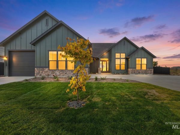7689 W Flathead Lakes St., Unit Tahoma Bon, Eagle, ID 83616
