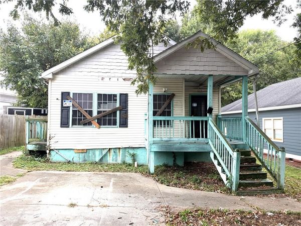 822 White Street SW, Atlanta, GA 30310