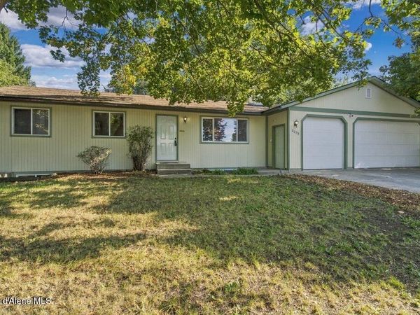 2222 N Cecil RD , Post Falls, ID 83854