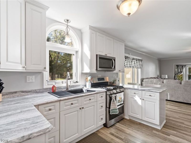 664 Scott Place NW, Massillon, OH 44647 Photo 14