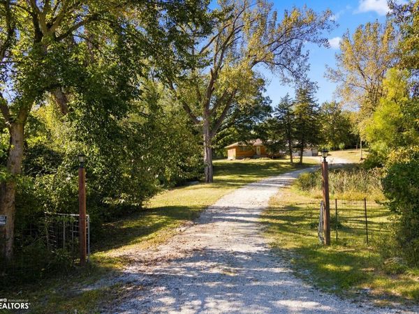 1502 J St, Keokuk, IA 52632