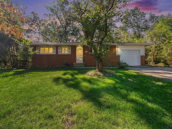 5021 Stagecoach Road , Portage, IN 46368