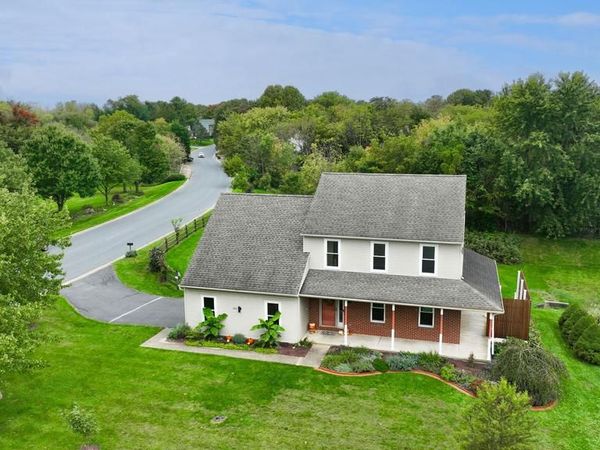 243 KINGSBRIDGE DRIVE, LITITZ, PA 17543