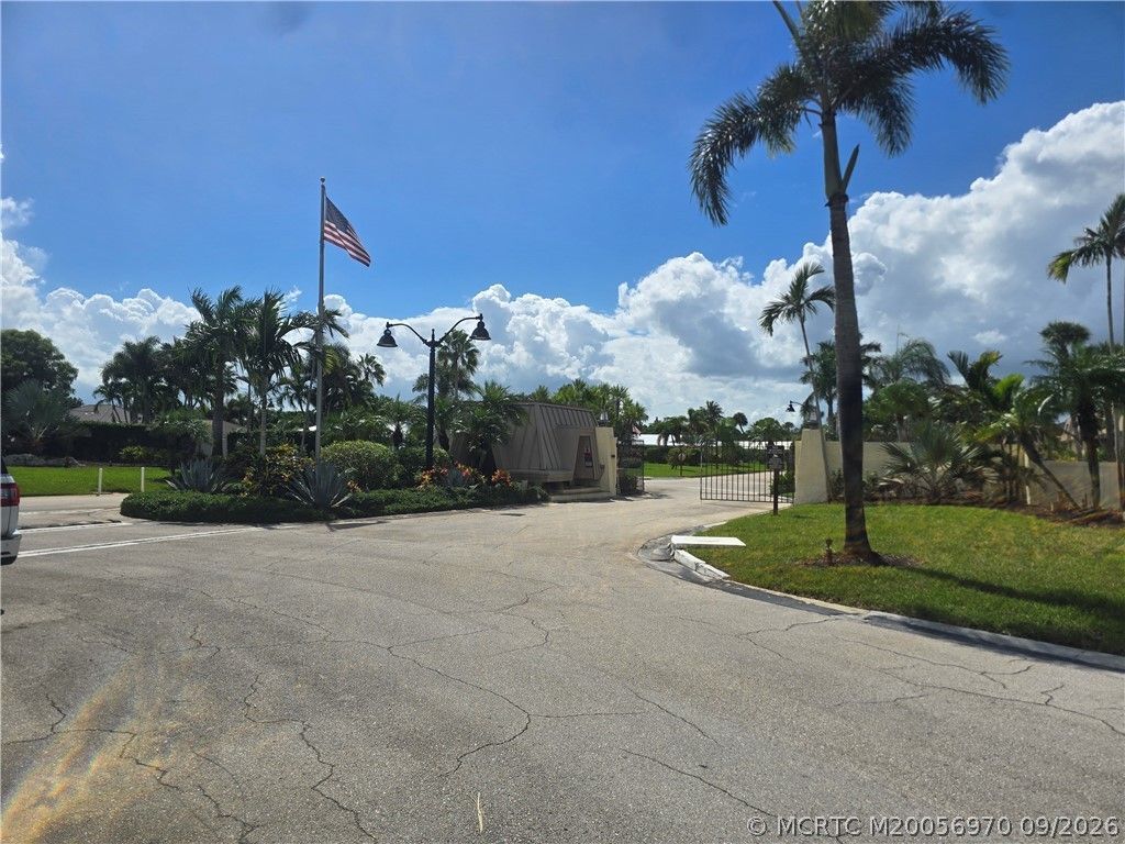 1800 SE Saint Lucie Boulevard, Unit 6-304, Stuart, FL 34996 Photo