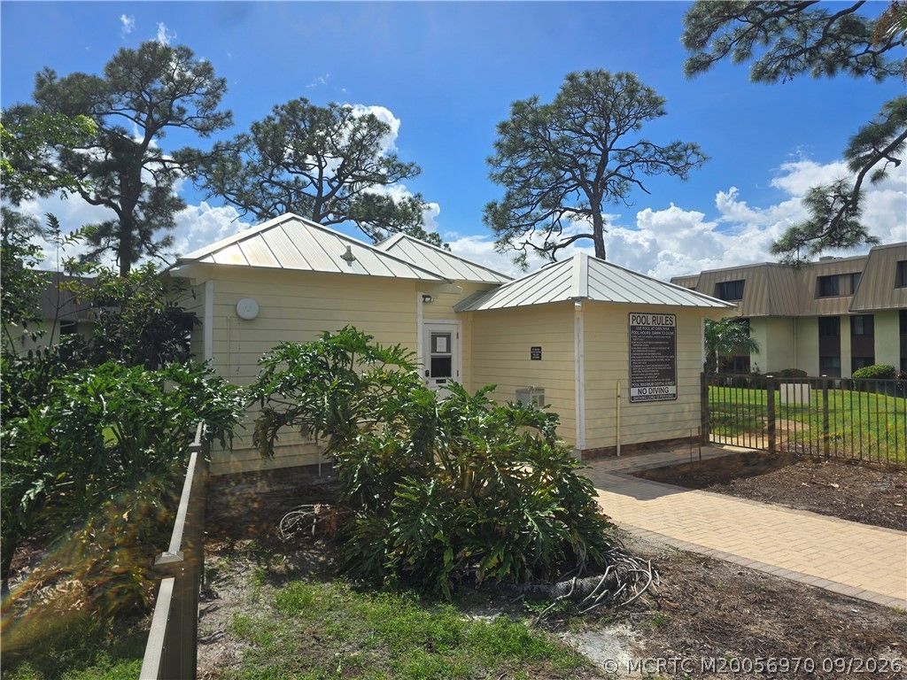 1800 SE Saint Lucie Boulevard, Unit 6-304, Stuart, FL 34996 Photo