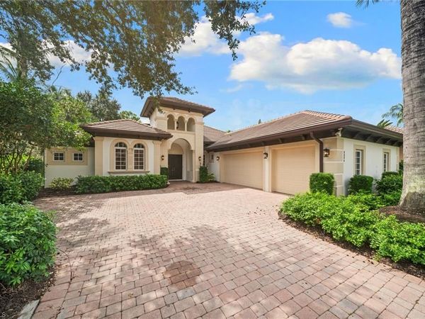 8886 Shenendoah CIR , NAPLES, FL 34113