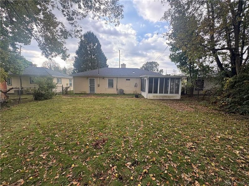 2523 Fairbanks Avenue, Dayton, OH 45402 Photo 4