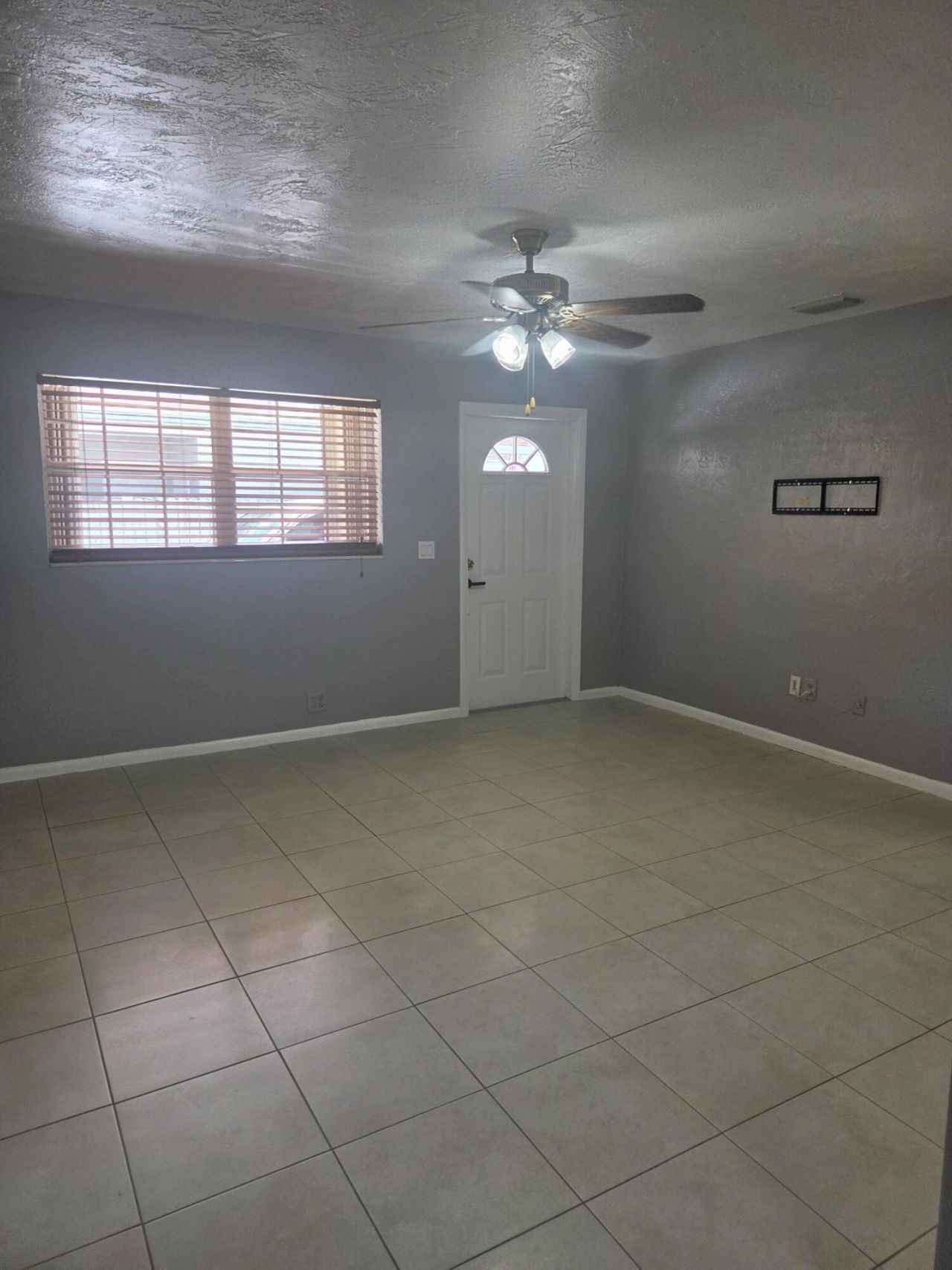 932 Green Street, Unit A, West Palm Beach, FL 33405 Photo