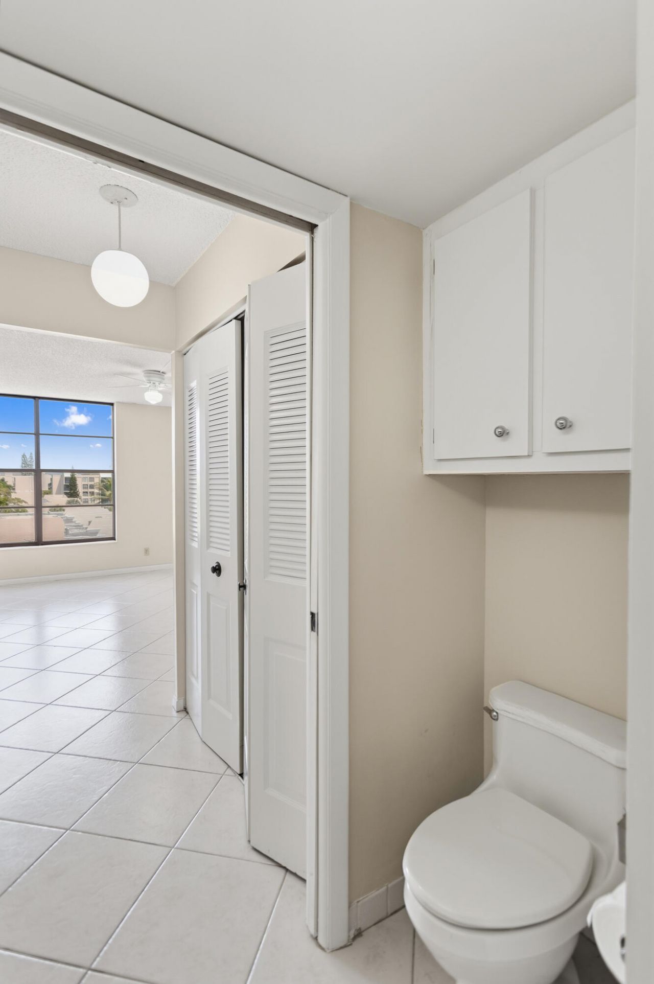 17 Royal Palm Way, Unit 6010, Boca Raton, FL 33432 Photo