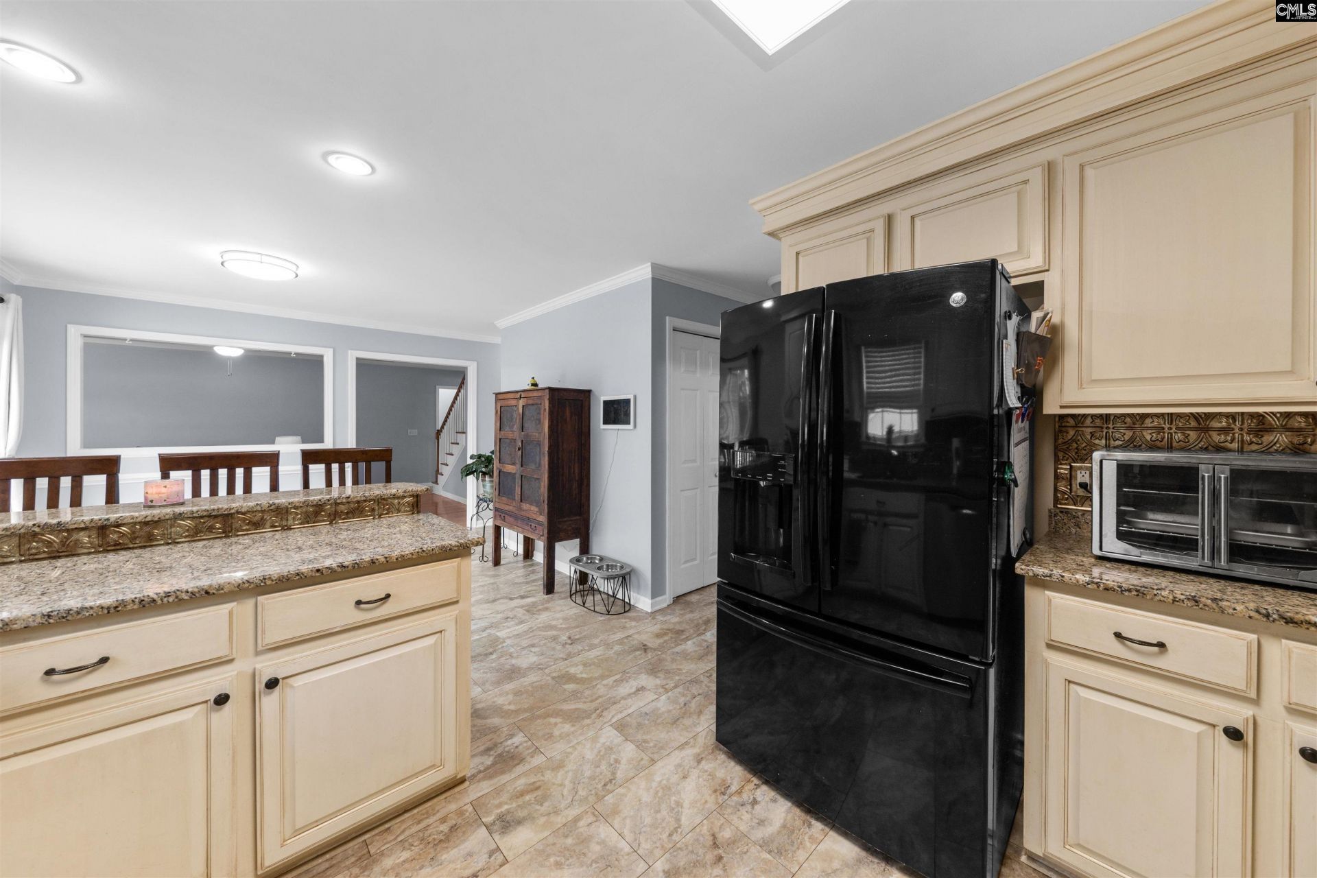 222 Yale Road  Photo 12