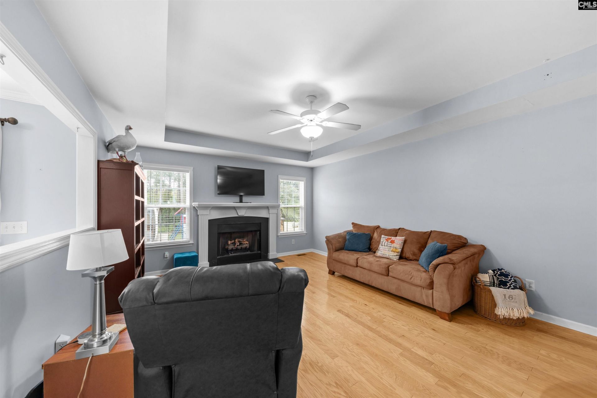 222 Yale Road  Photo 6