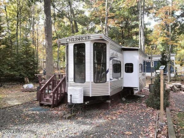 100 Acres Of Diamonds Drive , Milford, PA 18337