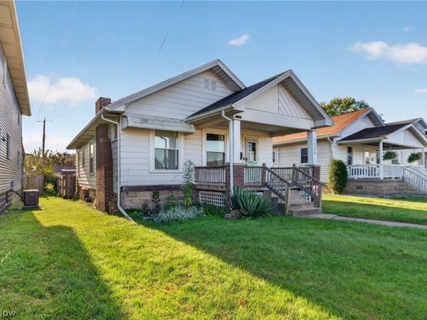 1235 Eastport Avenue, Uhrichsville, OH 44683