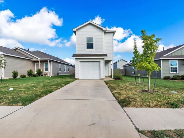 231 Gabbro GDNS, Maxwell, TX 78656