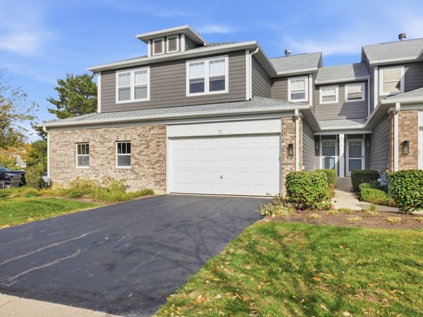 73 Woodview Drive , Glen Ellyn, IL 60137