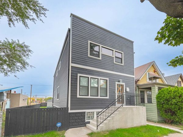 7846 S Saint Lawrence Avenue , Chicago, IL 60619
