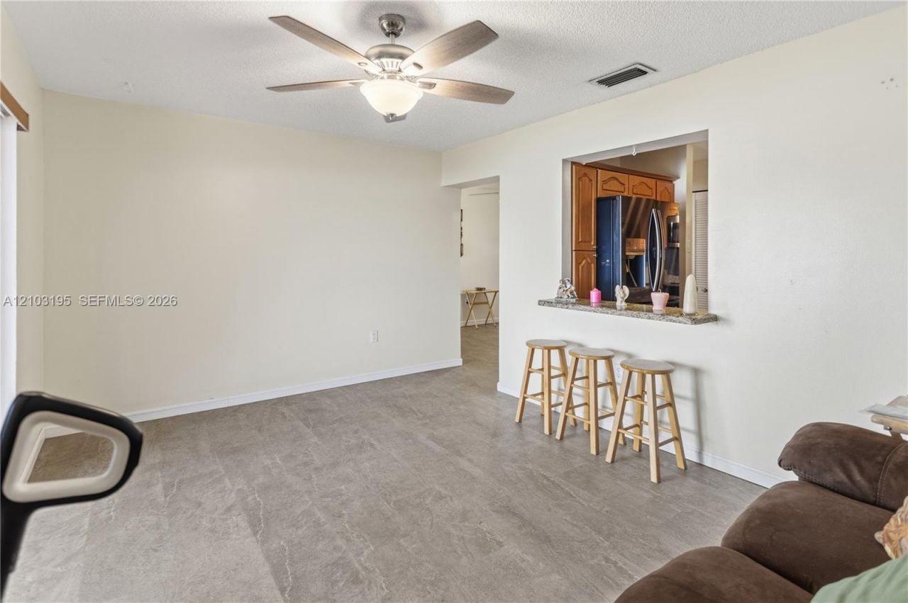 14337 SW 45th Ter , Miami, FL 33175 Photo